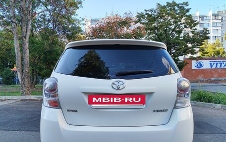 Toyota Verso I, 2012 год, 900 000 рублей, 15 фотография