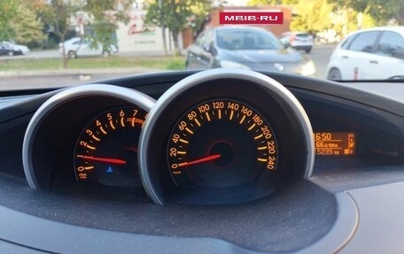 Toyota Verso I, 2012 год, 900 000 рублей, 27 фотография