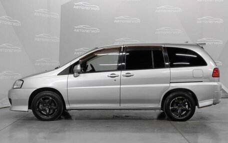 Nissan Liberty, 2000 год, 385 000 рублей, 2 фотография
