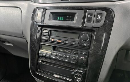 Nissan Liberty, 2000 год, 385 000 рублей, 20 фотография