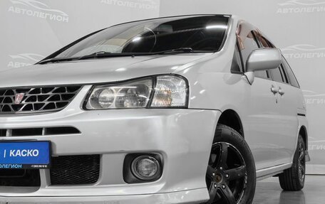 Nissan Liberty, 2000 год, 385 000 рублей, 23 фотография