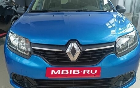 Renault Logan II, 2017 год, 492 830 рублей, 3 фотография