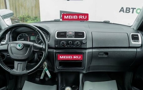 Skoda Fabia II, 2010 год, 431 900 рублей, 10 фотография