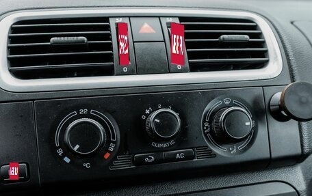 Skoda Fabia II, 2010 год, 431 900 рублей, 19 фотография
