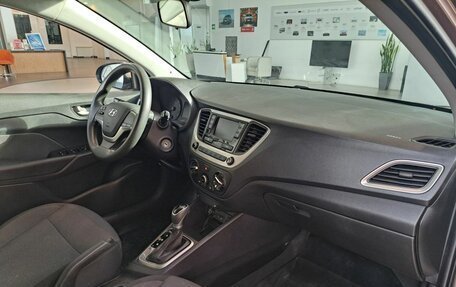 Hyundai Solaris II рестайлинг, 2018 год, 1 344 000 рублей, 13 фотография
