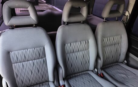 Ford Galaxy II, 2003 год, 749 000 рублей, 15 фотография
