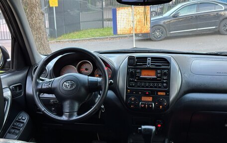 Toyota RAV4, 2004 год, 990 000 рублей, 9 фотография