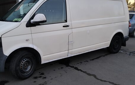 Volkswagen Transporter T5 рестайлинг, 2010 год, 680 000 рублей, 5 фотография