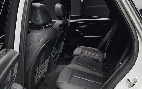 Audi Q5, 2023 год, 5 259 999 рублей, 17 фотография