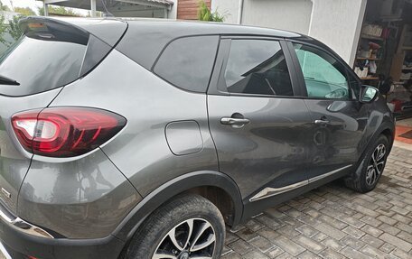 Renault Kaptur I рестайлинг, 2016 год, 1 650 000 рублей, 3 фотография