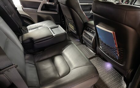 Toyota Land Cruiser 200, 2019 год, 9 000 000 рублей, 11 фотография
