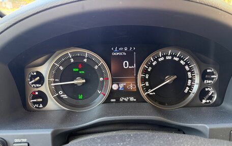 Toyota Land Cruiser 200, 2019 год, 9 000 000 рублей, 12 фотография