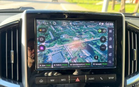 Toyota Land Cruiser 200, 2019 год, 9 000 000 рублей, 19 фотография