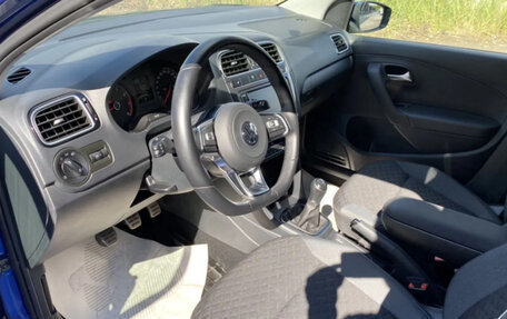 Volkswagen Polo VI (EU Market), 2018 год, 1 400 000 рублей, 3 фотография