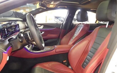 Mercedes-Benz CLS, 2023 год, 6 220 000 рублей, 4 фотография