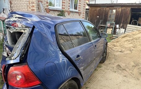 Volkswagen Golf V, 2004 год, 1 500 рублей, 2 фотография