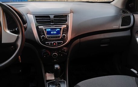 Hyundai Solaris II рестайлинг, 2013 год, 445 000 рублей, 10 фотография