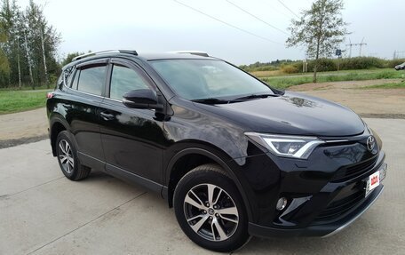 Toyota RAV4, 2017 год, 2 400 000 рублей, 7 фотография