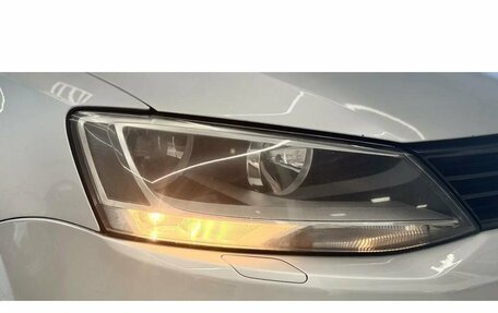 Volkswagen Jetta VI, 2012 год, 1 099 000 рублей, 11 фотография