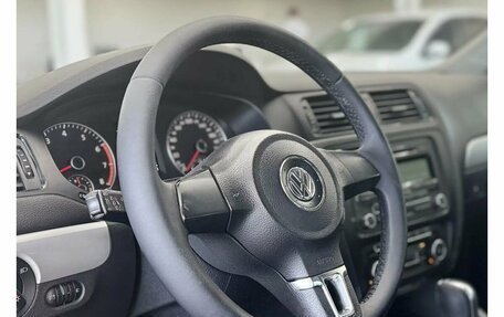 Volkswagen Jetta VI, 2012 год, 1 099 000 рублей, 12 фотография