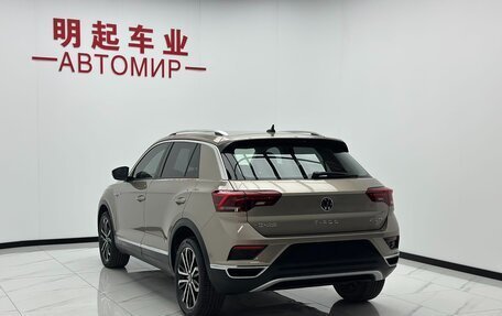 Volkswagen T-Roc I, 2022 год, 1 440 000 рублей, 6 фотография
