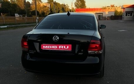 Volkswagen Polo VI (EU Market), 2011 год, 748 000 рублей, 2 фотография