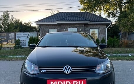 Volkswagen Polo VI (EU Market), 2011 год, 748 000 рублей, 3 фотография