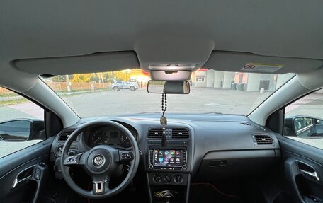 Volkswagen Polo VI (EU Market), 2011 год, 748 000 рублей, 10 фотография