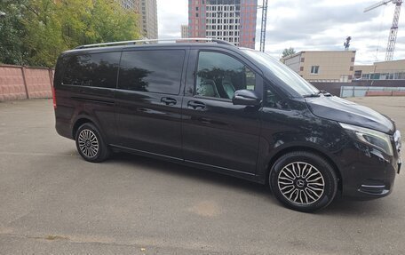 Mercedes-Benz V-Класс, 2019 год, 5 500 000 рублей, 5 фотография