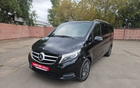 Mercedes-Benz V-Класс, 2019 год, 5 500 000 рублей, 6 фотография