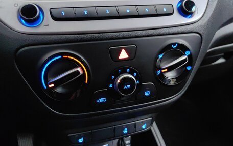 Hyundai Solaris II рестайлинг, 2018 год, 1 075 000 рублей, 14 фотография