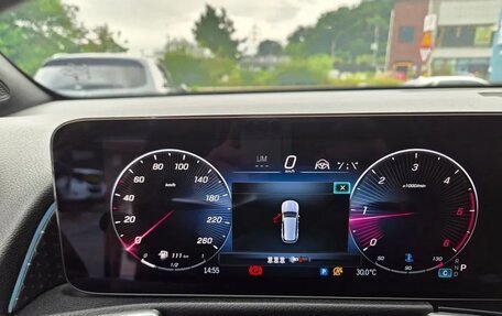 Mercedes-Benz GLB, 2024 год, 4 990 750 рублей, 10 фотография