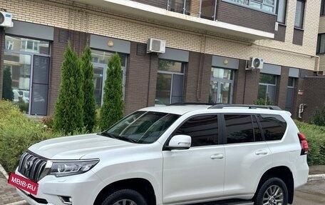 Toyota Land Cruiser Prado 150 рестайлинг 2, 2019 год, 5 300 000 рублей, 4 фотография