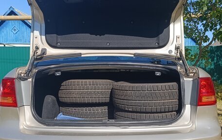 KIA Magentis II рестайлинг, 2007 год, 670 000 рублей, 37 фотография