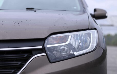 Renault Logan II, 2019 год, 780 000 рублей, 10 фотография