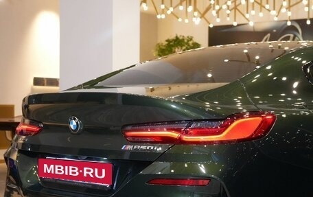 BMW 8 серия, 2025 год, 15 000 000 рублей, 10 фотография