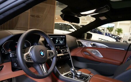 BMW 8 серия, 2025 год, 15 000 000 рублей, 22 фотография