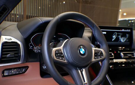 BMW 8 серия, 2025 год, 15 000 000 рублей, 21 фотография