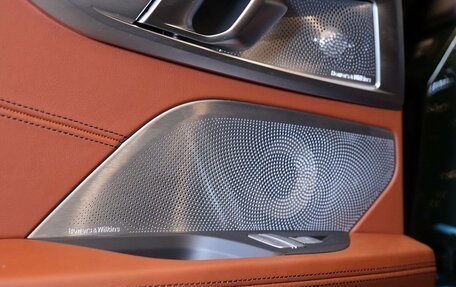 BMW 8 серия, 2025 год, 15 000 000 рублей, 13 фотография
