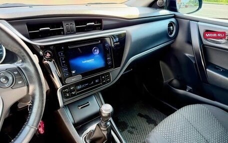 Toyota Corolla, 2018 год, 2 000 000 рублей, 9 фотография