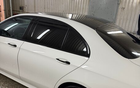 Mercedes-Benz E-Класс, 2020 год, 4 800 000 рублей, 7 фотография