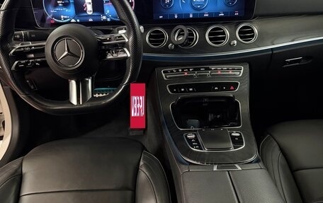 Mercedes-Benz E-Класс, 2020 год, 4 800 000 рублей, 3 фотография