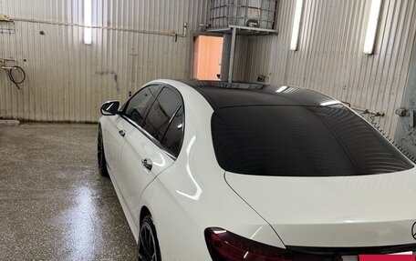Mercedes-Benz E-Класс, 2020 год, 4 800 000 рублей, 4 фотография