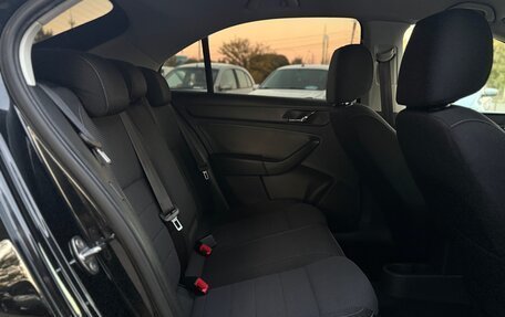 Skoda Rapid I, 2015 год, 1 085 000 рублей, 14 фотография