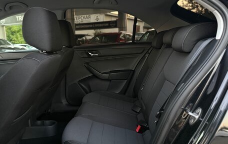 Skoda Rapid I, 2015 год, 1 085 000 рублей, 13 фотография