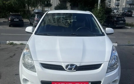 Hyundai i20 IB рестайлинг, 2010 год, 495 000 рублей, 3 фотография