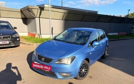 SEAT Ibiza IV рестайлинг 2, 2014 год, 750 000 рублей, 2 фотография