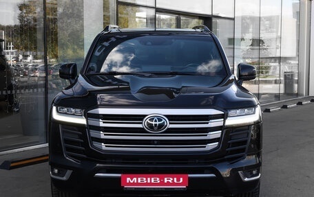 Toyota Land Cruiser, 2022 год, 7 998 000 рублей, 2 фотография