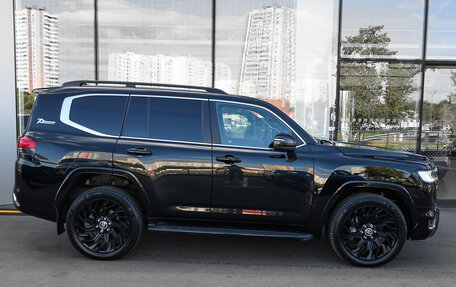 Toyota Land Cruiser, 2022 год, 7 998 000 рублей, 4 фотография