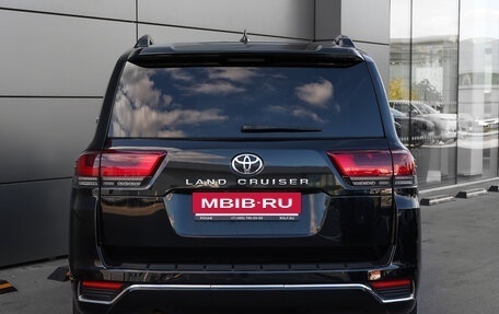 Toyota Land Cruiser, 2022 год, 7 998 000 рублей, 6 фотография